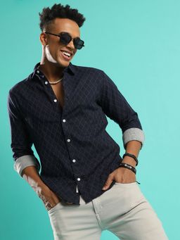 Campus Sutra - Men'S Navy Blue Chalk Diamomd Shirt