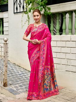 Odette - Women Magenta Silk Animal Print Saree with Unstitched Blouse
