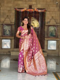 Ekta Textiles - Women Magenta Banarasi Silk Minakari Woven Saree with Unstitched Blouse