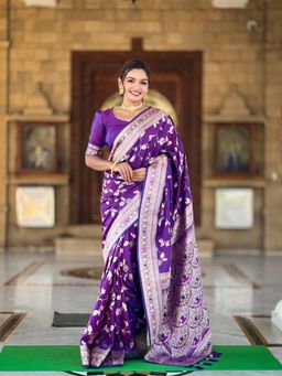 Ekta Textiles - Women Purple Banarasi Silk Woven Saree with Unstitched Blouse