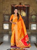 Orange color option, Currently selected