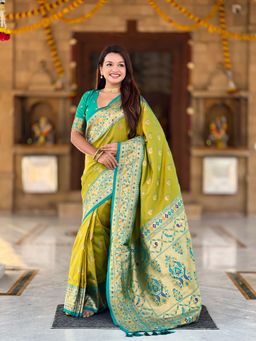 Ekta Textiles - Green Soft Pathani Silk Zari Woven Motifs Saree with Unstitched Blouse