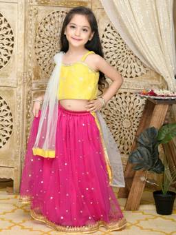 SAKA DESIGNS - Magenta Lehenga Sequence Work and Poly Choli In Yellow (Set of 3)