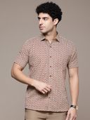 Beige color option, Currently selected