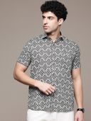 Black color option, Currently selected
