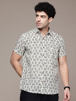 CAYMAN - Off White Ethnic Motifs Printed Pure Cotton Casual Shirt