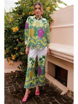 BOHO-CHIC By Sukriti Jain - Green All About Flowers Shirt And Pant Set