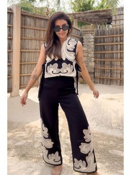 BOHO-CHIC By Sukriti Jain - Black Monochrome Cutwork Embroidered Waistcoat And Pant Set