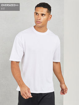 Styli - White Oversized Roll Up Sleeves Cotton T-shirt with Side Slit