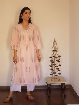 Spring Soul - Pink Mughal Print A-Line Kali Kurta