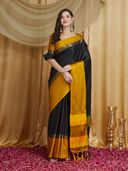 Black color option, Currently selected