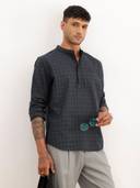 Navy Blue color option, Currently selected