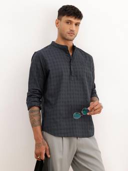 WROGN - Textured Slim Fit Mandarin Collar Shirt