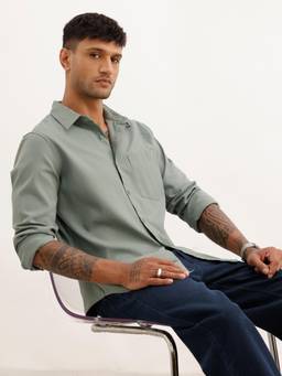 WROGN - Solid Regular Fit Full Sleeve Shirt