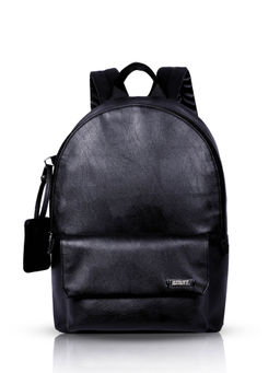Strutt - Unisex Black Front Pocket Buddy Pack Urban Backpack (M)