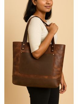 Strutt - Women Brown Charlotte Legacy Leather Tote Bag (M)