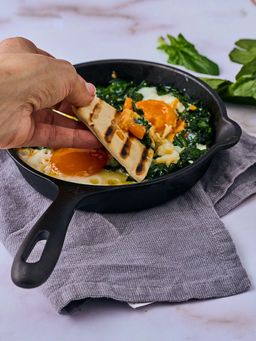 Victoria - 6.5 Inch Mini Cast Iron Skillet. Small Frying Pan,Seasoned with 100% Kosher Certified