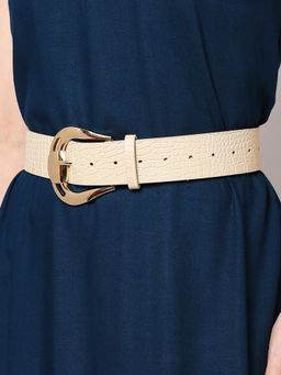 Twenty Dresses by Nykaa Fashion - A Textural Style Statement Belt