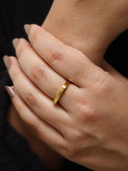 Viari Accessories - Emma Ring -Gold (7)