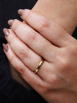 Viari Accessories - Nicole Ring -Gold