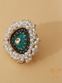 Viari Accessories - Sara Pearl Ring -Gold