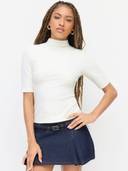 White color option, Currently selected