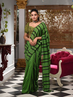 CHARUKRITI - Green Cotton Handwoven Saree With Stripes with Unstitched Blouse Piece