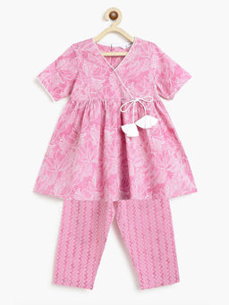 Campana - Girls Nihira Floral Printed Kurti With Pants - Light Pink