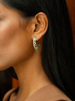Shaya by CaratLane - 925 Silver Shaya by CaratLane Mandala Earrings In Oxidised