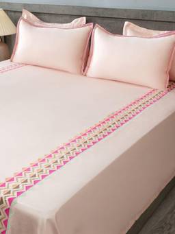 House of Owlet - Peony Blush 100%Cotton Embroidered Super King Bedsheet With 2 Pillow Covers