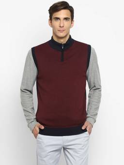 Turtle - Men Knitted Maroon Textured Sleeveless Sweater