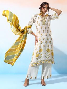 Bani Women - Women'S Mustard Floral Print Muslin Kurta with Palazzo and Dupatta (Set of 3)