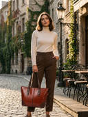 Brown color option, Currently selected