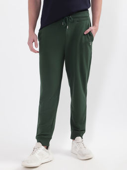 GANT - Men Green Solid Relaxed Fit Mid-Rise Joggers