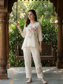 ZUMMER - Women Zummer Embroidered Co-Ord Set
