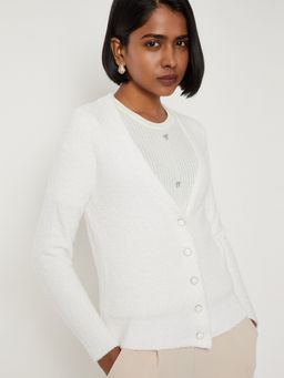 max - Women White Chenille Knit Cardigan
