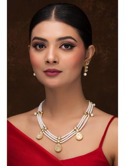 Jovi's Jewels - Polki and Pearl Necklace with Earring