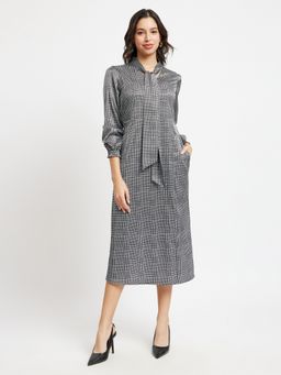 FableStreet - Geometric Print Tie-Up Dress - Black And White