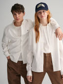 White color option, Sold out, Currently selected