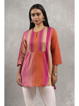 Rangriti - Women Fuchsia Viscose Blend Solid Tiered Kurti