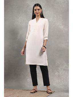 Rangriti - Women Off White Viscose Blend Solid Straight Kurta
