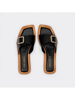 CHLLEN - Noir Crystal Buckle Contrast Flats