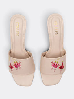 CHLLEN - Wildbloom Hand-Painted Floral Ivory Block Heel