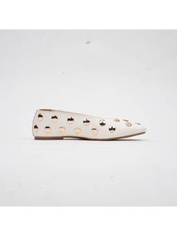 CHLLEN - Ivory Celeste Studded Ballet Flats