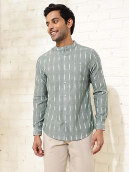 Fabindia - Men Green Mandarin Neck Full Sleeves Shirt