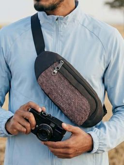 Zouk - Brown Men's Bristel Faye Fanny Pack