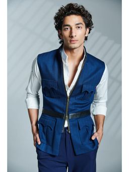 S&N by Shantnu Nikhil - Men Navy Blue Terylene Solid Waistcoat