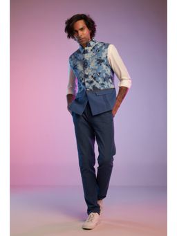 S&N by Shantnu Nikhil - Men Blue Nylon Textured Waistcoat