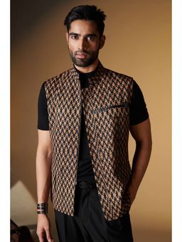 S&N by Shantnu Nikhil - Men Beige Crepe Printed Waistcoat