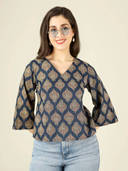 Navy Blue color option, Currently selected